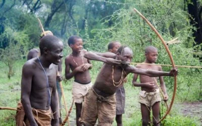 Pueblo Hadza del Lago Eyasi: visita responsable